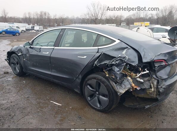 5YJ3E1EA4JF123647 2018 TESLA MODEL 3 Серый Вид спереди