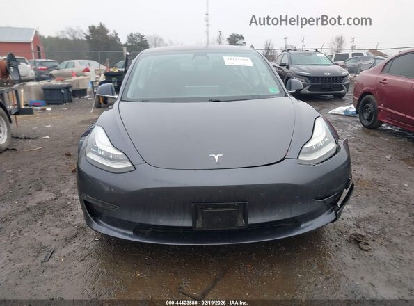 5YJ3E1EA4JF123647 2018 TESLA MODEL 3 Серый Вид щитка приборов