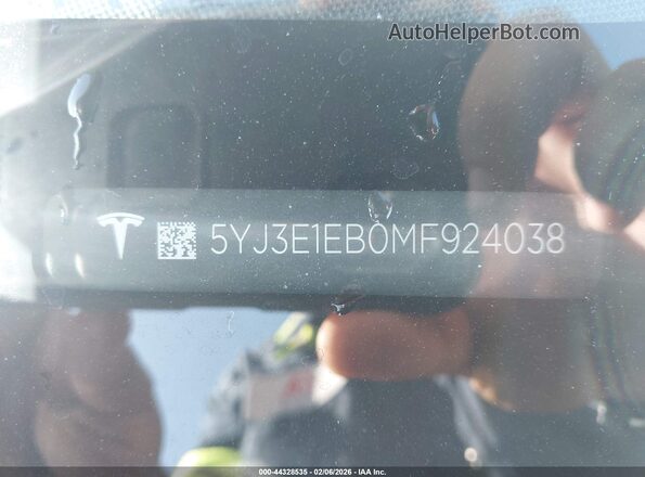 5YJ3E1EB0MF924038 2021 TESLA MODEL 3 Black Widok komory silnika