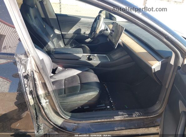 5YJ3E1EB0MF924038 2021 TESLA MODEL 3 Black Widok wnętrza z przodu