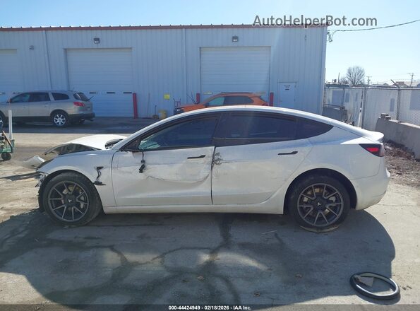 5YJ3E1EB2MF983446 2021 TESLA MODEL 3 White Widok wnętrza 360 stopni