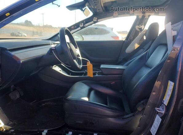 5YJ3E1EB3KF477346 2019 TESLA MODEL Gray Vista interior delantera