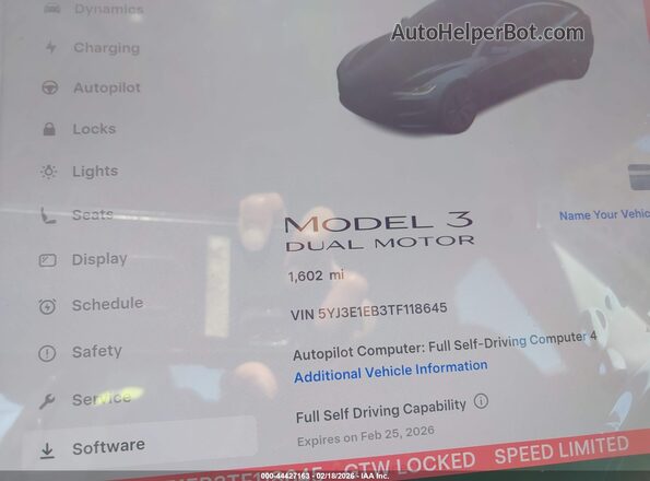 5YJ3E1EB3TF118645 2026 TESLA MODEL 3 Gray უკანა სავარძლების ხედი