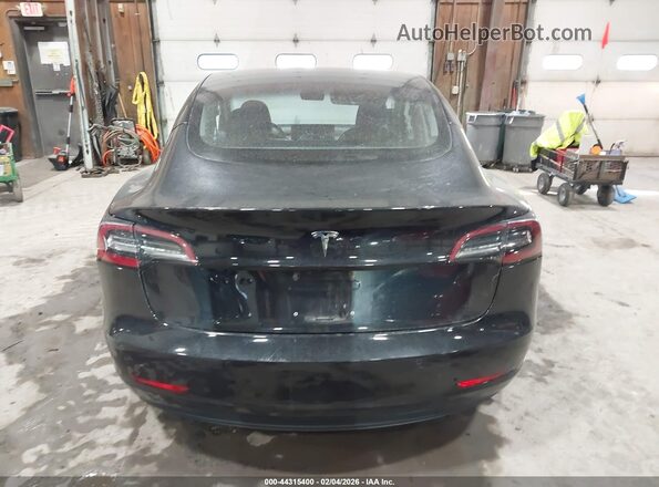 5YJ3E1EB4JF110048 2018 TESLA MODEL 3 Черный 