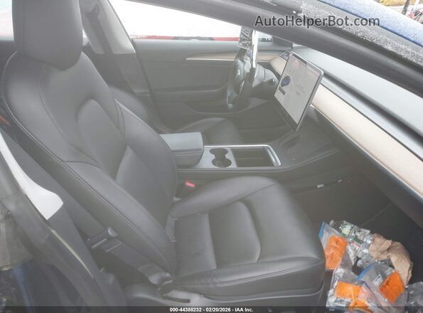 5YJ3E1EB4MF056237 2021 TESLA MODEL 3 Синий Вид салона спереди