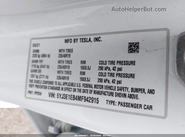 5YJ3E1EB4MF942915 2021 TESLA MODEL 3 Белый Вид подкапотного пространства