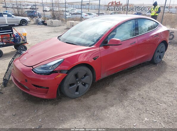 5YJ3E1EB7NF276411 2022 TESLA MODEL 3 Red Передня ліва чверть
