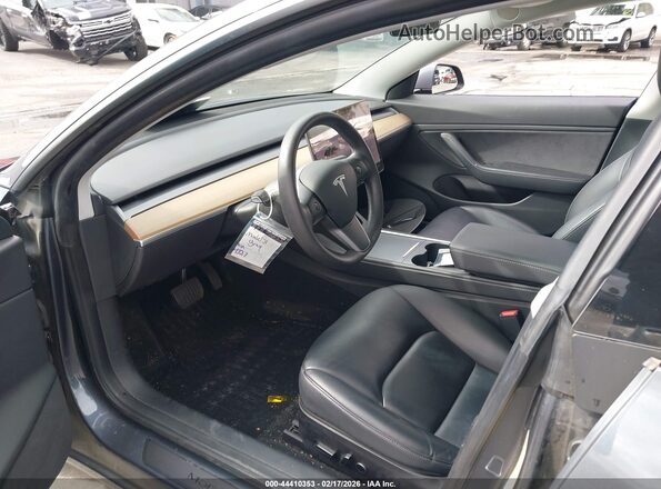 5YJ3E1EBXMF874961 2021 TESLA MODEL 3 Gray 
