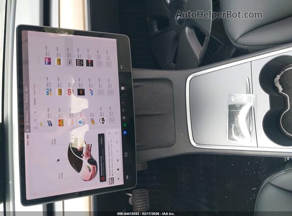 5YJ3E1EBXMF874961 2021 TESLA MODEL 3 Gray Dashboard view