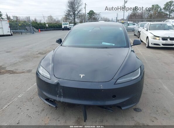 5YJ3E1EBXSF898142 2025 TESLA MODEL 3 Gray Widok zestawu wskaźników