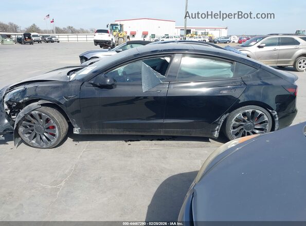 5YJ3E1EC8NF275566 2022 TESLA MODEL 3 Черный Панорамный вид салона 360°