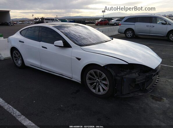 5YJSA1E22GF149608 2016 TESLA MODEL S White Przód prawy