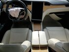2019 Tesla Model S Серый vin: 5YJSA1E29KF305166 2019 Tesla Model S Серый vin: 5YJSA1E29KF305166