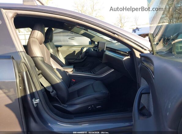 5YJSA1E65MF440859 2021 TESLA MODEL S Серый Вид салона спереди