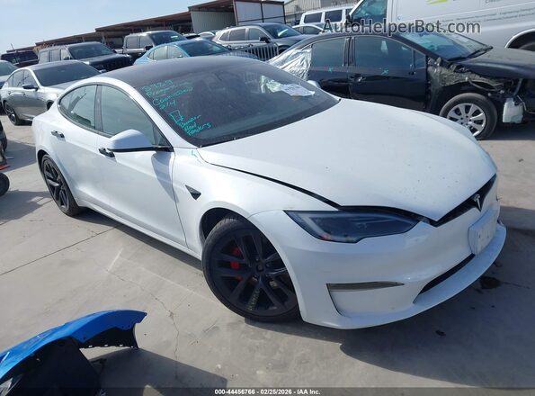5YJSA1E67RF532918 2024 TESLA MODEL S White Передня права чверть