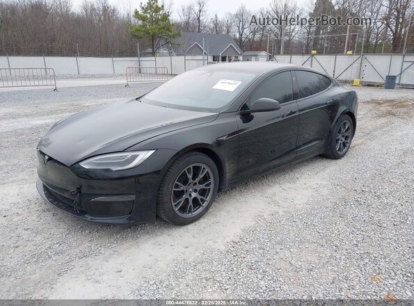 5YJSA1E68MF453413 2021 TESLA MODEL S Черный Передняя левая четверть