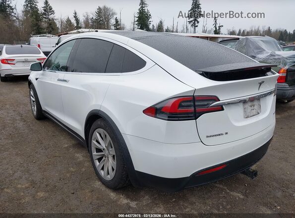 5YJXCBE20JF100033 2018 TESLA MODEL X Белый Задняя левая четверть