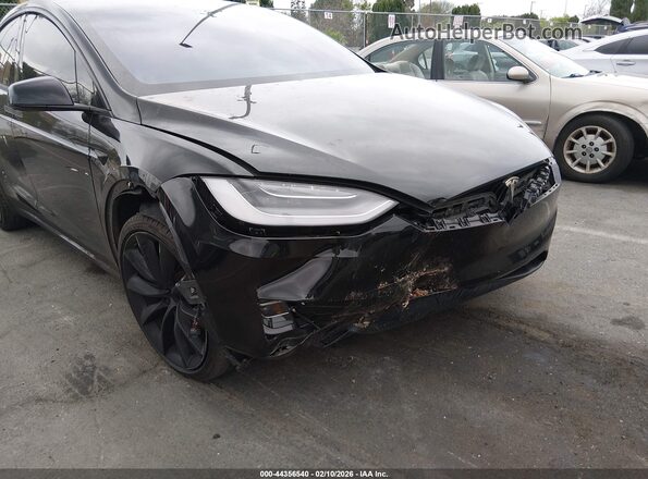5YJXCBE20LF238030 2020 TESLA MODEL X Черный Вид спереди