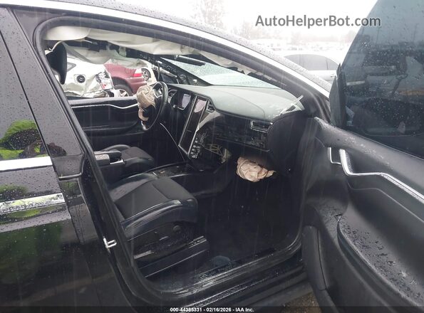 5YJXCBE28GF017426 2016 TESLA MODEL X Черный Вид салона спереди