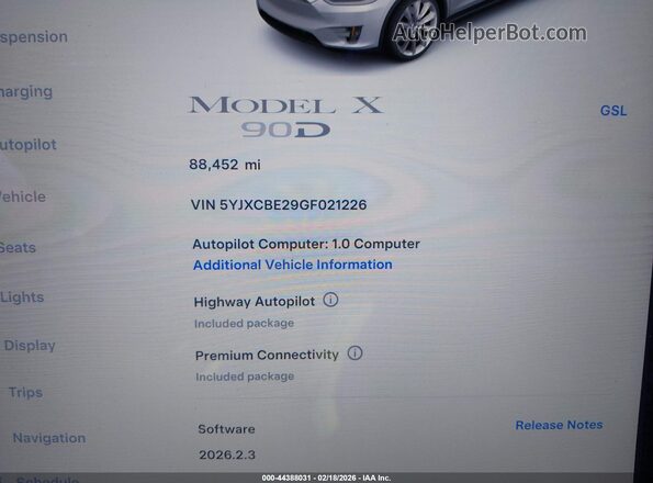 5YJXCBE29GF021226 2016 TESLA MODEL X White Vista de los asientos traseros