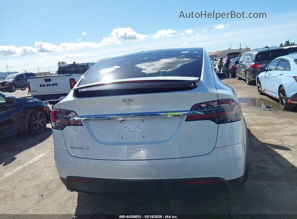 5YJXCBE29GF021226 2016 TESLA MODEL X White 