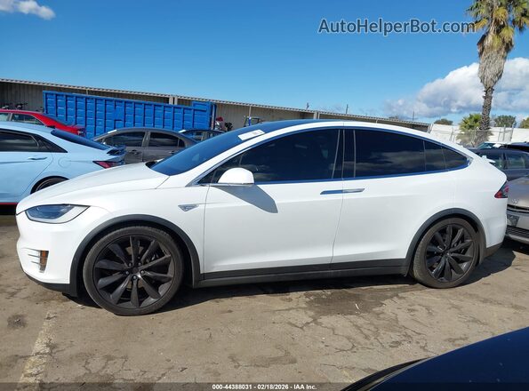 5YJXCBE29GF021226 2016 TESLA MODEL X White Vista interior de 360 grados