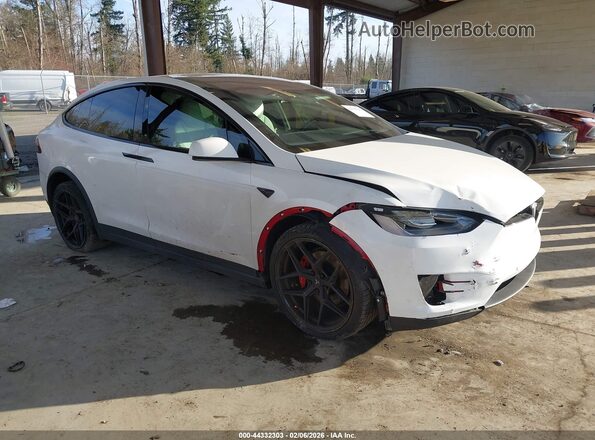 5YJXCBE47KF185407 2019 TESLA MODEL X Белый Передняя правая четверть