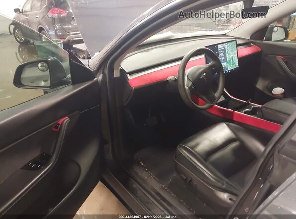 5YJYGDEE0LF014304 2020 TESLA MODEL Y Серый Вид салона спереди