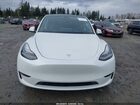 2020 Tesla Model Y Long Range Dual Motor All-wheel Drive White vin: 5YJYGDEE2LF041729