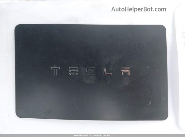 5YJYGDEE2LF041729 2020 TESLA MODEL Y White Առջևի վահանակի տեսք