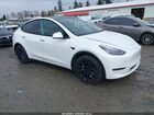 2020 Tesla Model Y Long Range Dual Motor All-wheel Drive White vin: 5YJYGDEE2LF041729