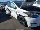 2021 Tesla Model Y Long Range Dual Motor All-wheel Drive White vin: 5YJYGDEE6MF090644