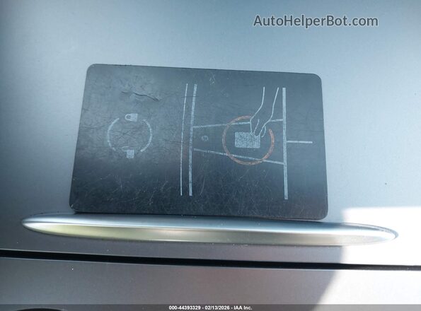 5YJYGDEE8MF209021 2021 TESLA MODEL Y Gray Dashboard view