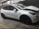 2020 Tesla Model Y Long Range Dual Motor All-wheel Drive Белый vin: 5YJYGDEEXLF055989