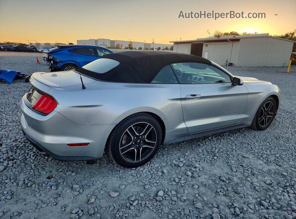 1FATP8UH6K5170365 2019 FORD MUSTANG Серебряный Передняя правая четверть