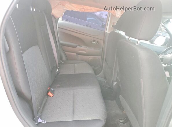 JA4ARUAU5MU009868 2021 MITSUBISHI OUTLANDER Серебряный Вид подкапотного пространства