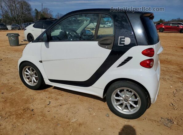 WMEEJ9AA9GK842317 2016 SMART FORTWO Белый Задняя правая четверть
