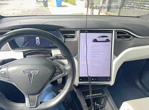 5YJXCDE48HF061148 2017 TESLA MODEL X Белый Вид задних сидений