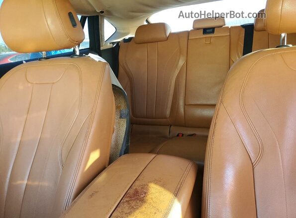 5UXKU0C50G0F92144 2016 BMW X6 Белый Вид задней части салона