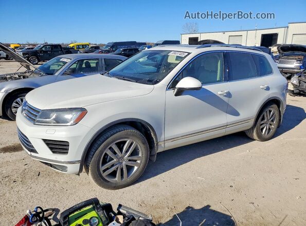 WVGEP9BP8GD002495 2016 VOLKSWAGEN TOUAREG Белый Задняя левая четверть