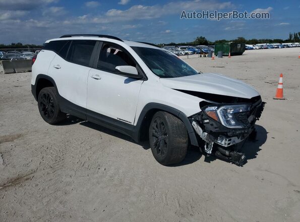 3GKALMEV0NL252451 2022 GMC TERRAIN Белый Вид спереди