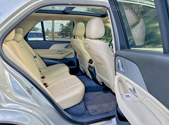 4JGFB4KB3LA179297 2020 MERCEDES-BENZ GLE-CLASS Серебряный Вид салона спереди