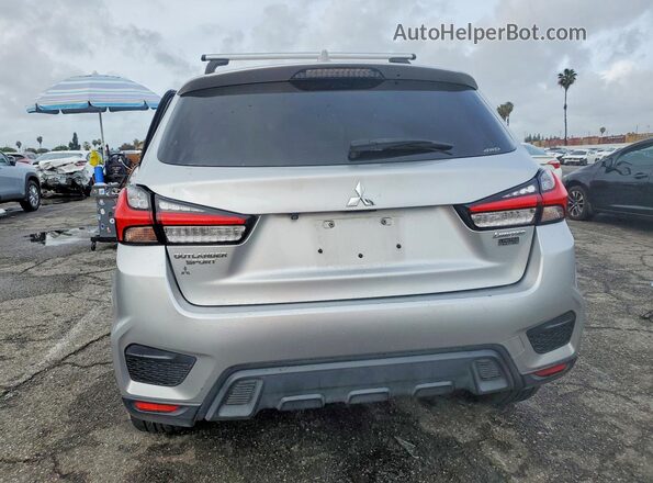 JA4ARUAU5MU009868 2021 MITSUBISHI OUTLANDER Серебряный Вид салона спереди