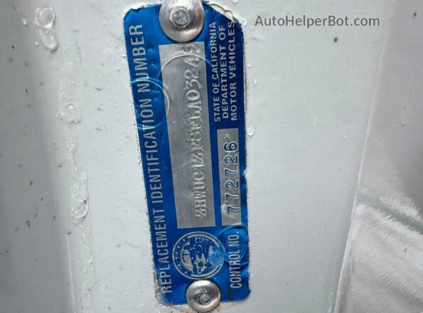 ZHWUC1ZF8FLA03249 2015 LAMBORGHINI HURACAN White Widok tylnych siedzeń