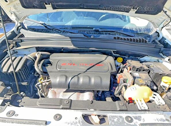ZACCJBBB4HPE89142 2017 JEEP RENEGADE White Vista del salpicadero