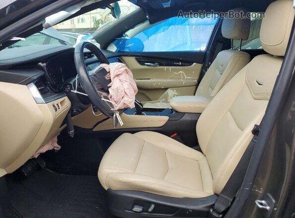1GYKNARS0KZ205184 2019 CADILLAC XT5 Серый Вид панели приборов