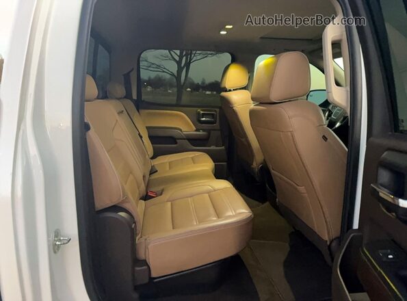 3GTU2PEJ0HG241280 2017 GMC SIERRA Белый Вид салона спереди