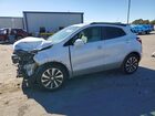 2018 Buick Encore Essence Белый vin: KL4CJCSB2JB558006