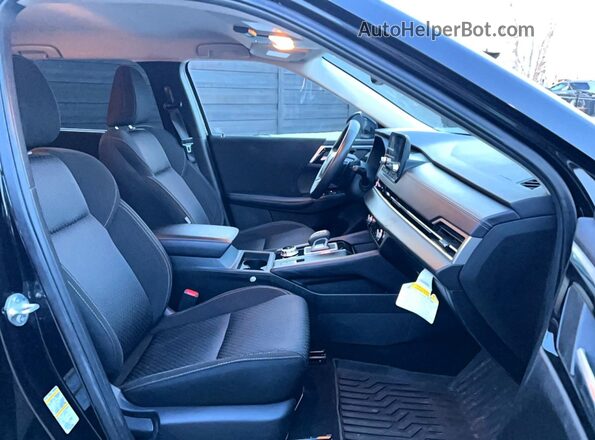 JA4J3UA83RZ033441 2024 MITSUBISHI OUTLANDER Black Widok z tyłu