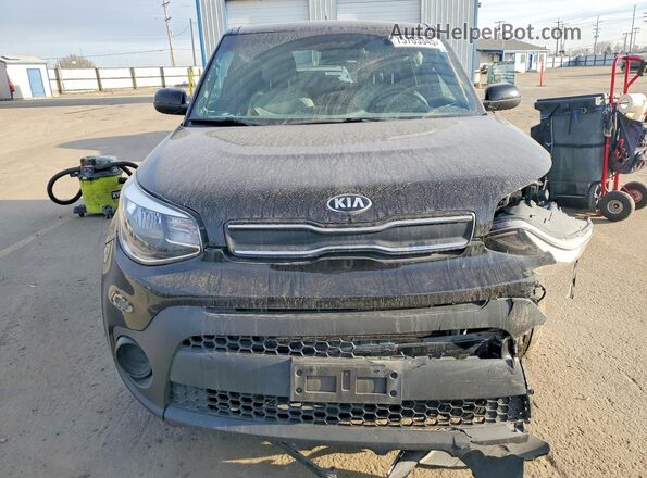 KNDJN2A26J7570529 2018 KIA SOUL Черный Вид сзади